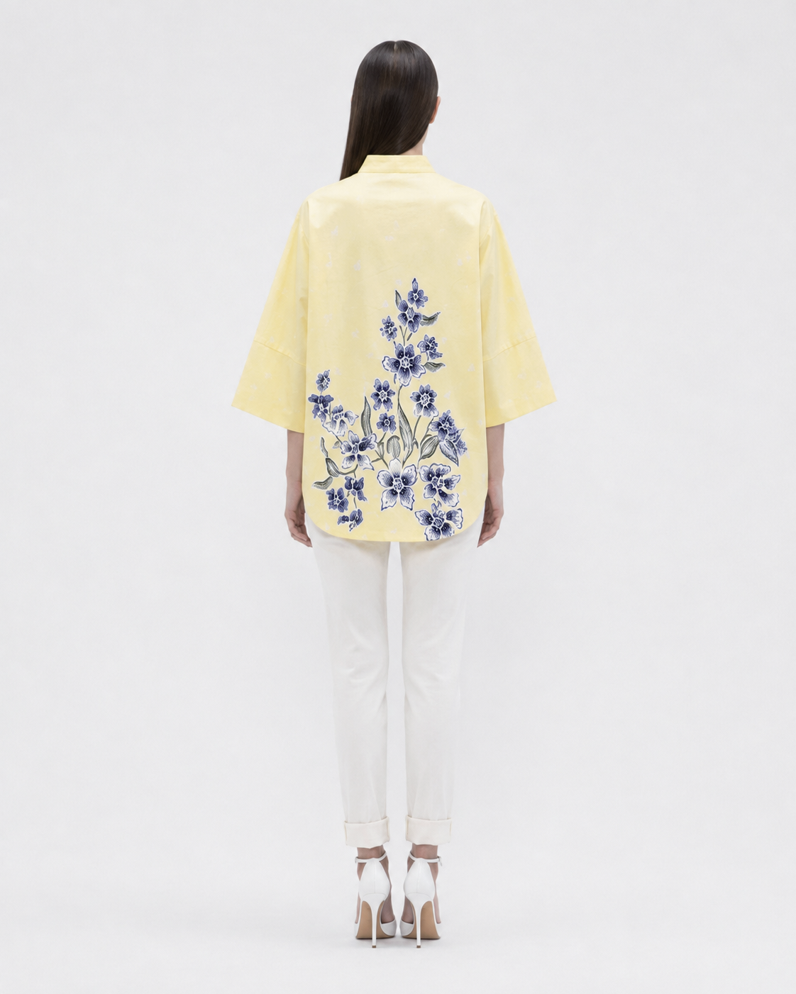 Women’s Batik Frog Button Oversized Top – Prosperity in Bloom