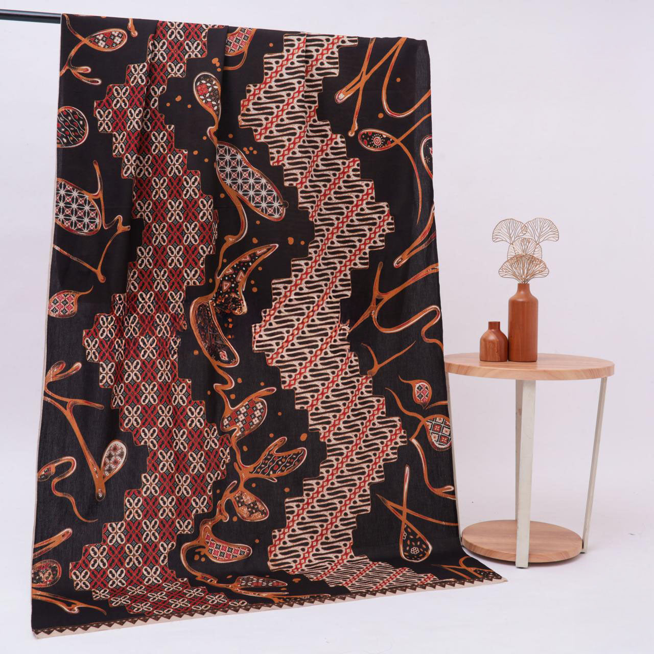 Batik Fabric - Python's Embrace | Batik Singapore