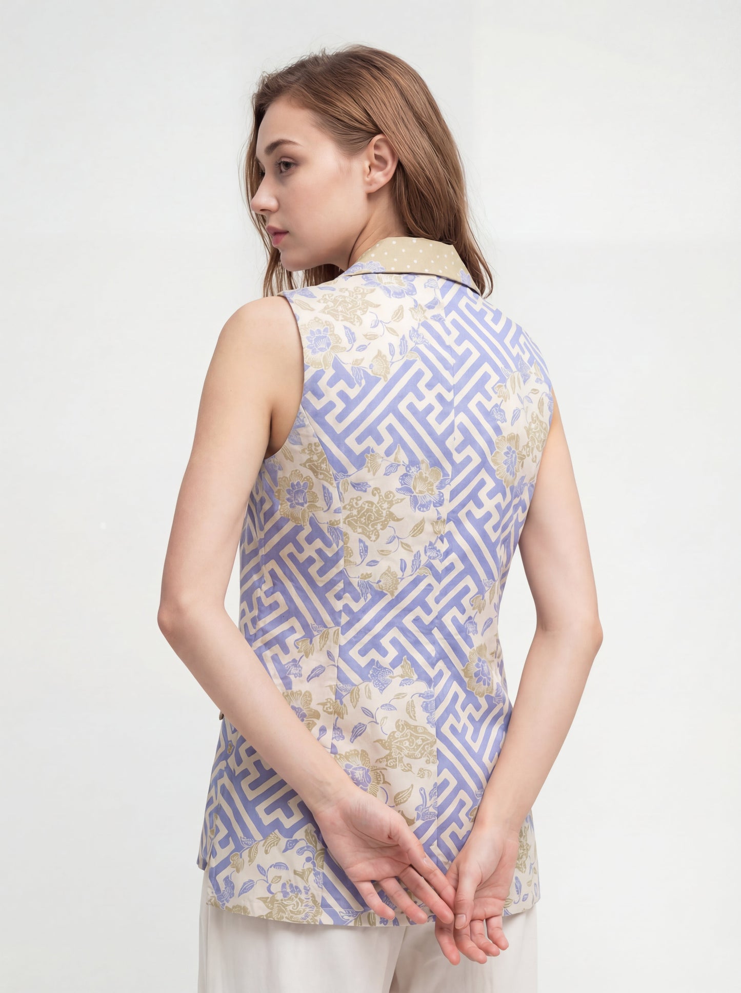 Women's Batik Vest - Labyrinth Blossom