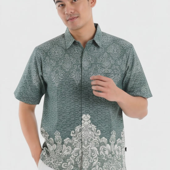 Men’s Batik Shirt – Sage Crest | Short Sleeves