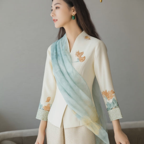 Women's Fusion Batik Kebaya Set - Whispers of Dawn - video